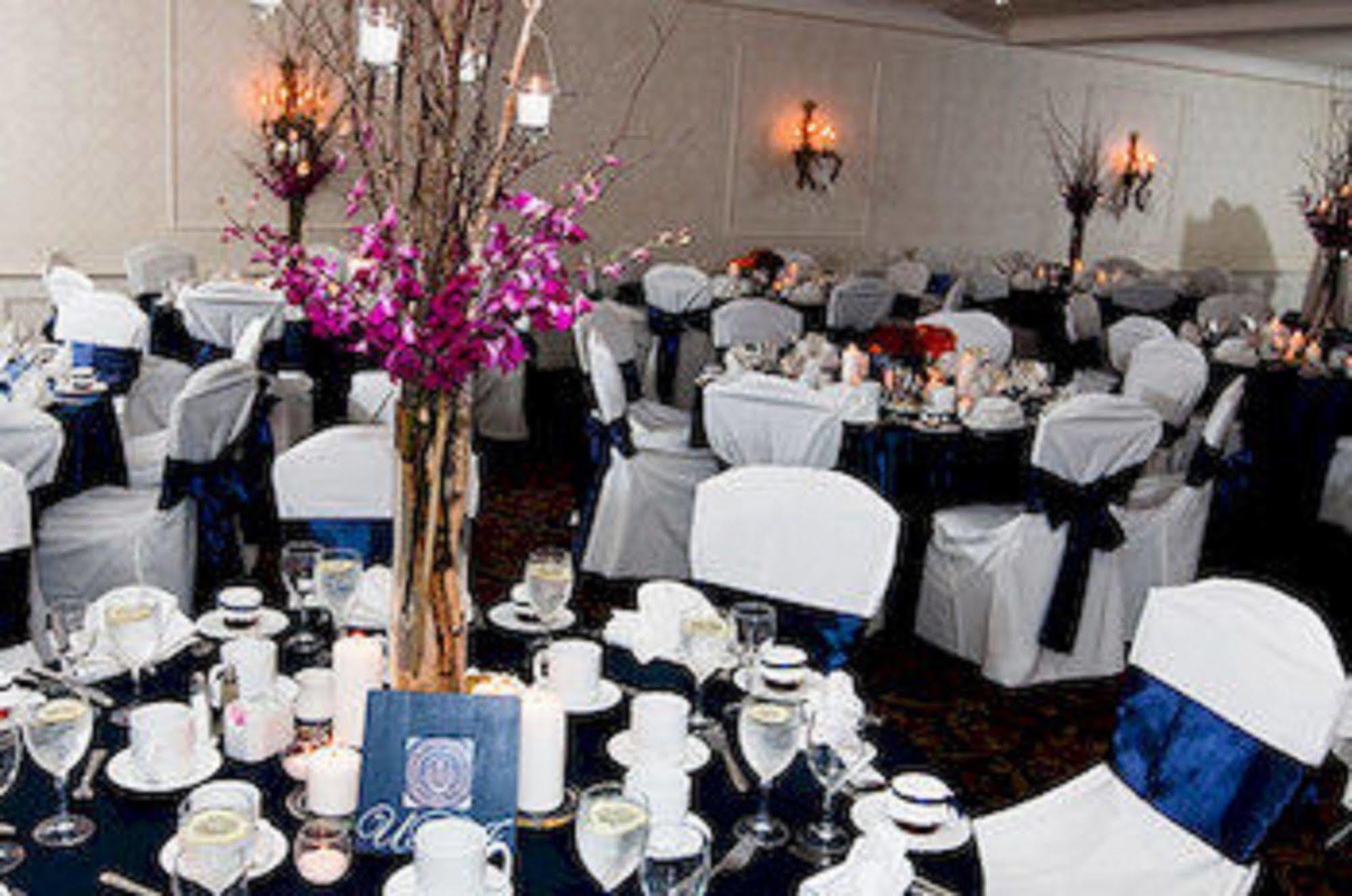 Capitol Plaza Hotel Montpelier Tapestry Collection By Hilton Exterior photo
